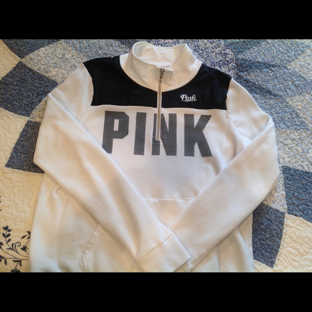 🔥Victoria's Secret Pink Quarter Zip Sweatshirt 🔥
